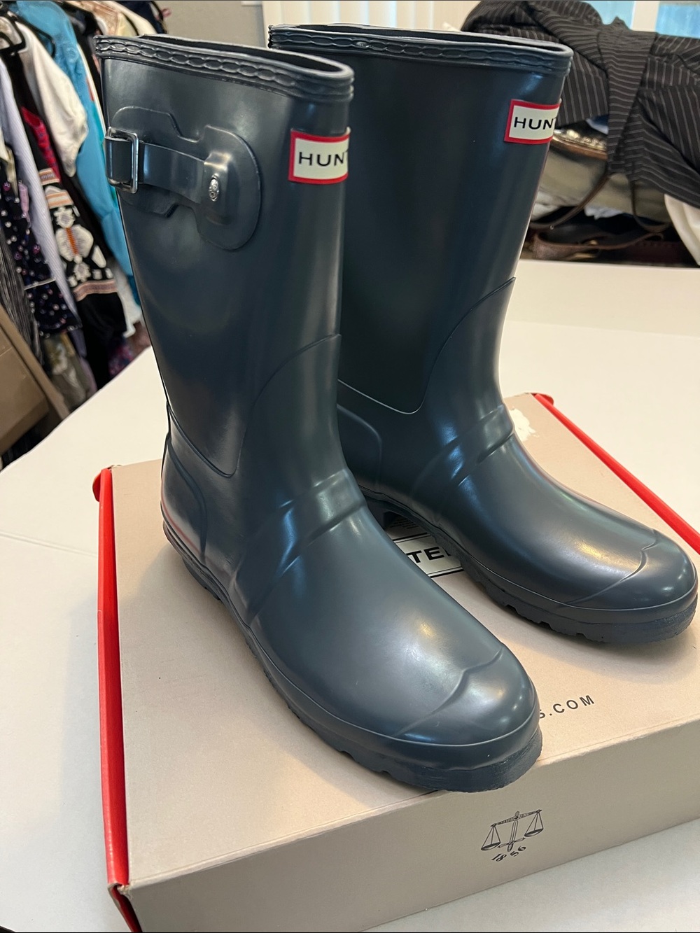 Hunter Women's Original Short Rain Boots Gloss graphite Size 11